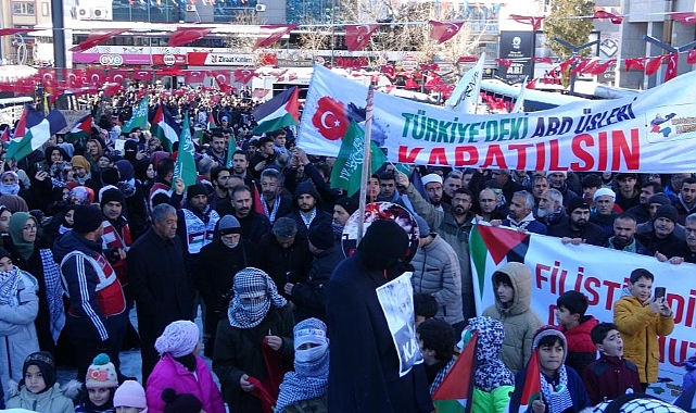 Vanlılar “Rehaf Sınır Kapısı Açılsın, Gazze Nefes Alsın” sloganıyla Filistin için yürüdü