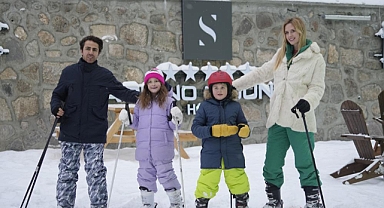 Wilma Elles Sarıkamış’ta kayak keyfinde