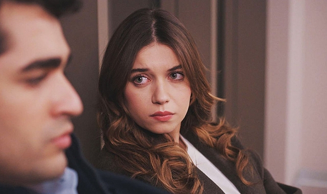 Yalı Çapkını'nın 56. bölüm fragmanı yayınlandı. Fragmanda, Pelin'in hamile mi?