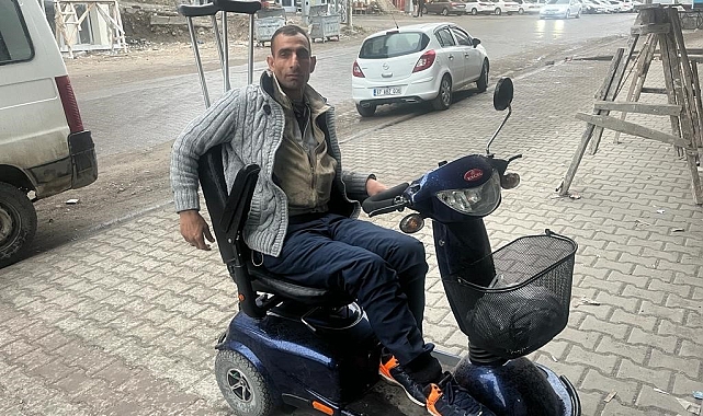 15 yıl değnekle gezen vatandaş akülü arabasına kavuştu