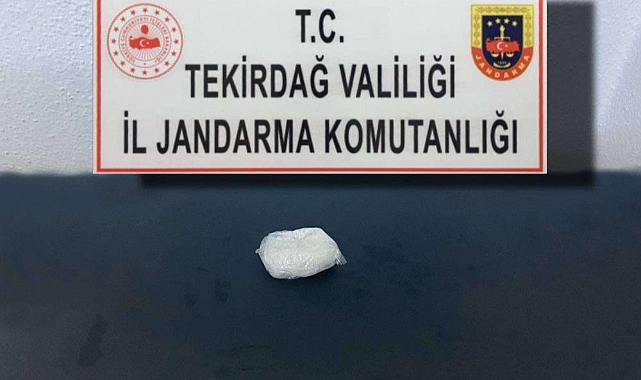 3 kişinin üst aramasında 10 gram metamfetamin ele geçirildi