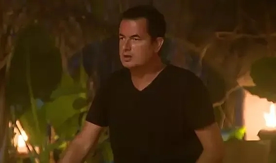 Acun Ilıcalı'nın Sinirli Anları! Survivor All Star'da Heyecan Dorukta
