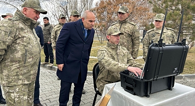 Ağrı'da 3. Ordu Komutanlığı envanterine katılan kara aracı 'Aslan' tanıtıldı