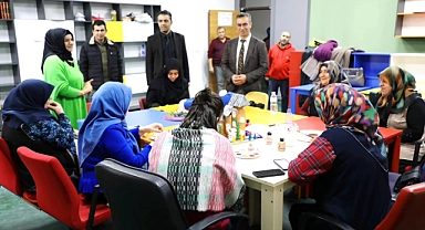 Ağrı’da 7'den 70'e herkesin uğrak noktası ‘Serhat Genç Ofis’ oldu
