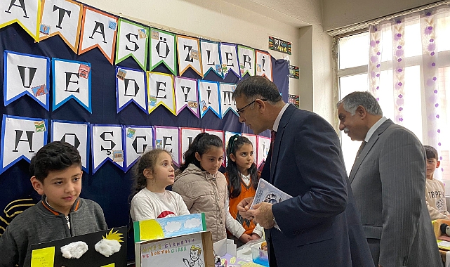 Ağrı'da "Atasözleri ve Deyimler" sergisi açıldı