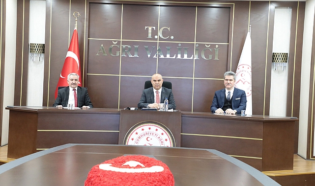 Ağrı'da "Bağımlılıkla Mücadele Üst Komisyon Toplantısı"yapıldı