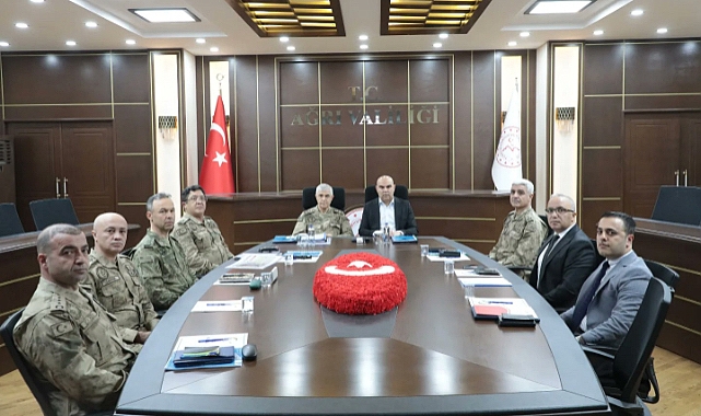 Ağrı’da “Düzensiz Göçle Mücadele Değerlendirme Toplantısı” Gerçekleşti