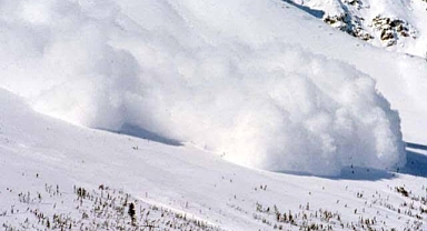 Ağrı'da havaların ısınması çığ tehlikesini de beraberinde getirdi