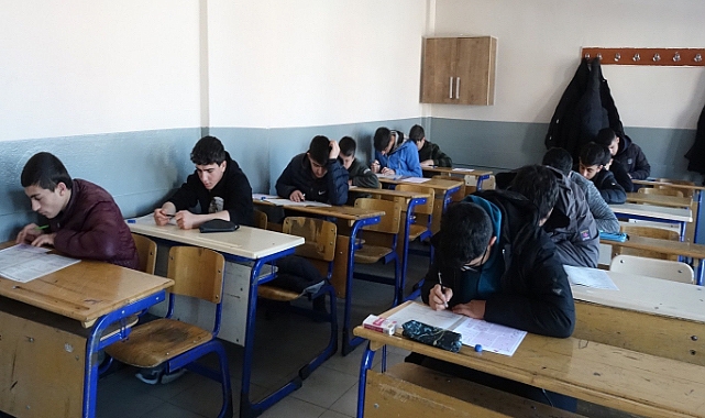 Ağrı’da "O’nu Oku, O’nu Yaşa" temasıyla siyer sınavı gerçekleşti