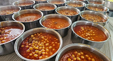 Ağrı Kızılay Aşevlerinde Kazanlar İhtiyaç Sahipleri İçin Kaynıyor