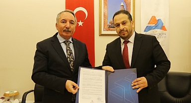 AİÇÜ ile Bahçeşehir Koleji Ağrı Kampüsü Arasında İş Birliği Protokolü İmzalandı
