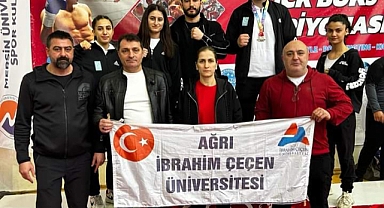AİÇÜ Kick Boks takımı Türkiye 3’üncüsü oldu