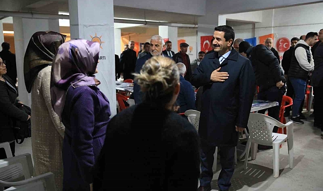 AK Parti Adayları Taşkın ve Geçit seçim çalışmalarını sürdürüyor