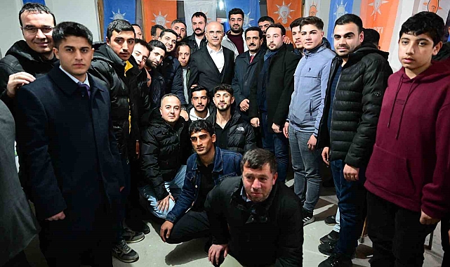 AK Parti'nin Büyükşehir Adayı Sami Er, seçim çalışmalarını sürdürüyor