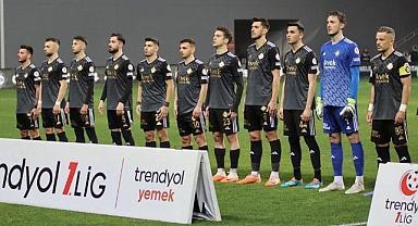 Altay, 3 maç sonra kalesini gole kapattı