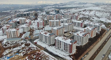 Asrın felaketinde evlerini kaybeden depremzedeler, yeni evlerine kavuşmaya çok yakın