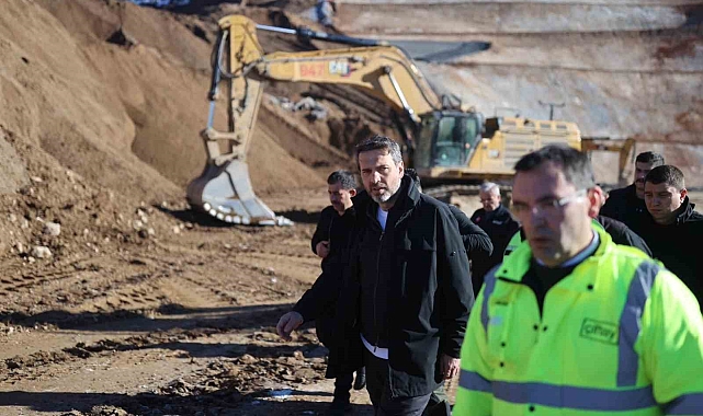 Bakan Bayraktar: "İliç'te maden sahasında yaşanan heyelanın 13. gününde çalışmalarımız aralıksız sürüyor"
