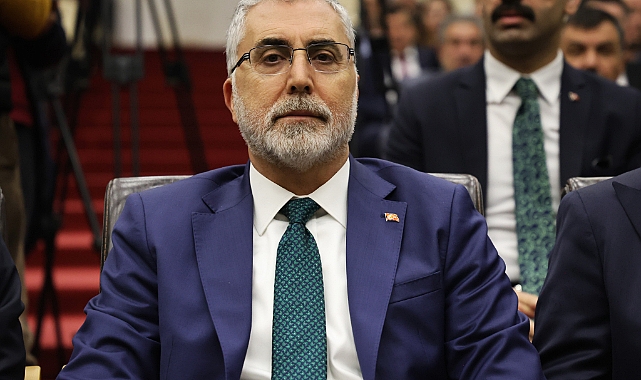 Bakan Işıkhan: "Depremin çalışma hayatı üzerindeki olumsuz etkisini kaldırmak için ilk andan itibaren önemli tedbirler aldık”