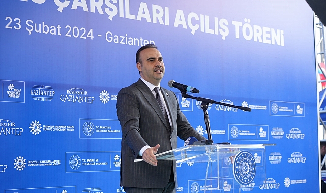 Bakan Kacır: "Deprem bölgesinde devletimizin tüm imkânlarını en üst düzeyde seferber ettik”