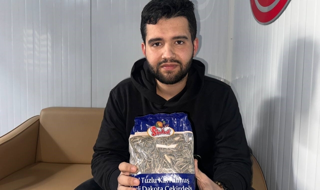 BİM'den aldığı çekirdek poşetinden sigara izmariti çıktı
