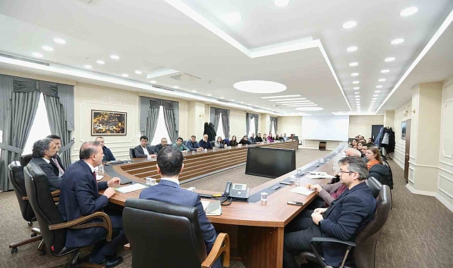 Bitlis Eren Üniversitesi'nde 'Turizm İhtisaslaşma Toplantısı' yapıldı