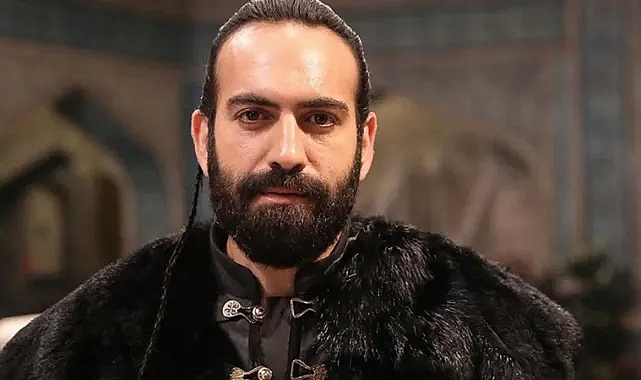 Buğra Gülsoy Kimdir? Nerelidir? Kaç Yaşındadır?