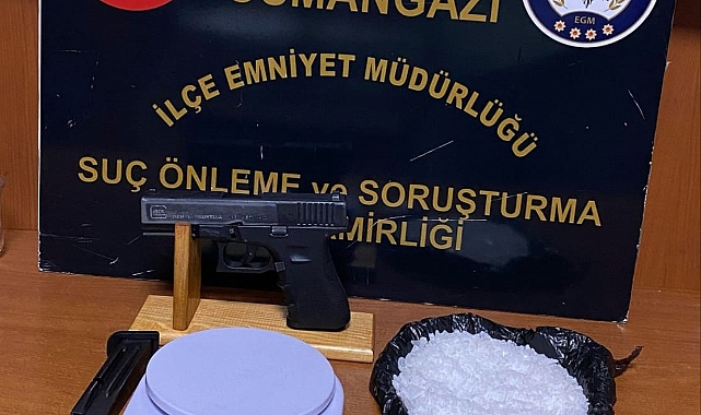 Bursa polisinden uyuşturucu tacirlerine gözaltı
