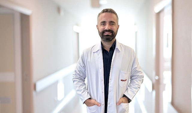 ‘Çocuklar öpücük hastalığına karşı korunmalı'
