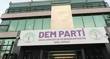 DEM Parti 56 il ve 3 ilçede belediye eş başkan adaylarını açıkladı