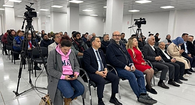 ‘Depremde medyanın rolü’ konuşuldu