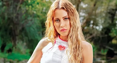 Derya Uluğ Kimdir, Nerelidir, Kaç yaşındadır?