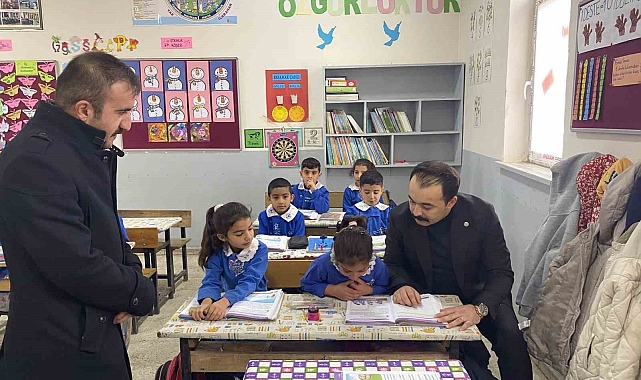 Digorlu öğrenciler hem okuyor hem de eğleniyor