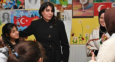 Doğubayazıt Belediyesi’nden öğrencilerin eğitimine destek