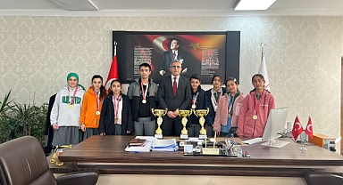 Doğubayazıtlı öğrencilerden satranç başarısı