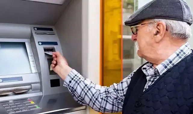 Emeklinin Bayram İkramiyesi 5 Bin TL olacağı Belirtiliyor
