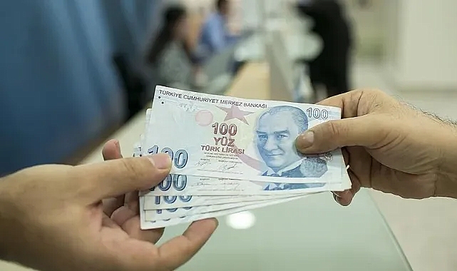 EMEKLİYE DEV İKRAMİYE, Ramazan ve Kurban Bayramında EK ZAM VAR MI? 10 BİN TL ikramiye mi ödenecek?