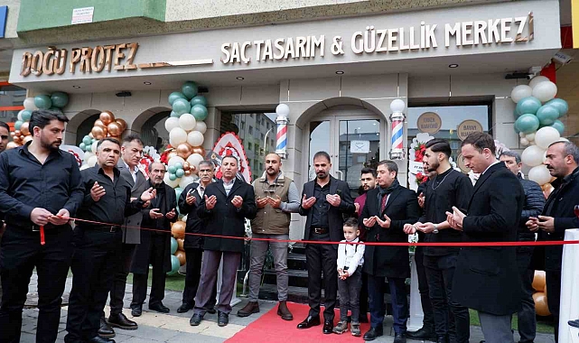 Erzurum'un ilk aile kuaförü açıldı