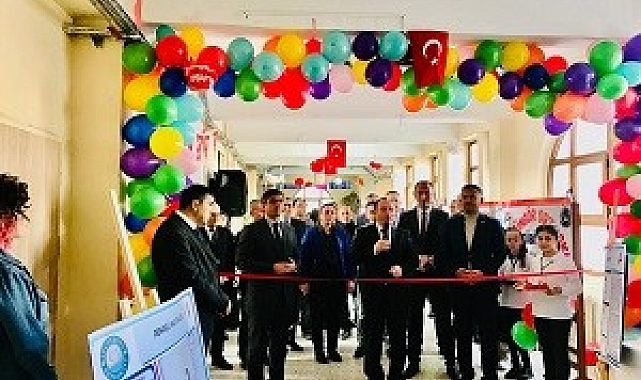 Faik Güngör Ortaokulu'nda bilim fuarı proje sergisi