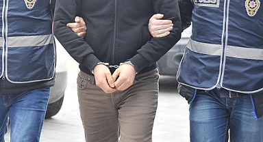 FETÖ'nün hücre evlerine operasyon: 20 gözaltı