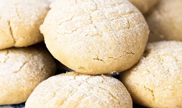 Fırından çıkan mucize: Şipşak hazırlanan 4 malzemeli Vanilyalı Kurabiye tarifi