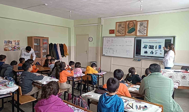 Hakkari'de sıfır atık ve geri dönüşüm eğitimi