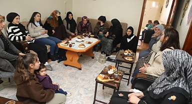 Hazal Aras: "Ağrı'da ilklerin başkanı olmaya geliyorum"