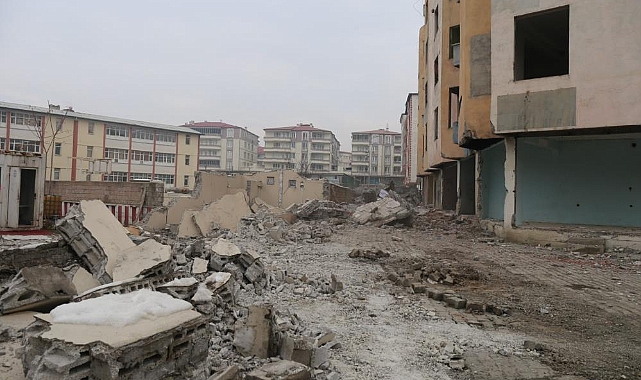 Iğdır'da 4 yılda 800 metruk bina yıkıldı