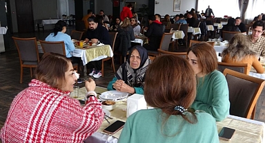 İran'daki 4 günlük tatil Van'ın ekonomisini şekillendirdi