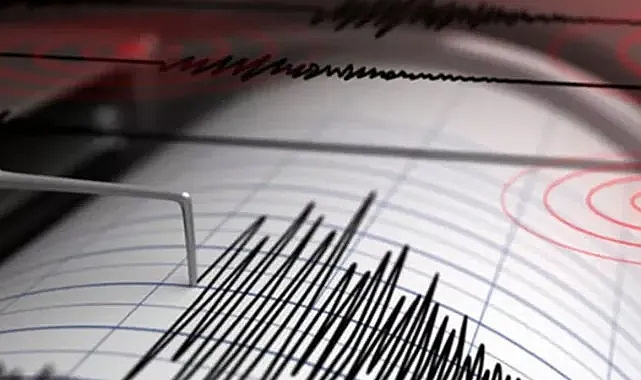 İzmir'de 3,9 büyüklüğünde deprem