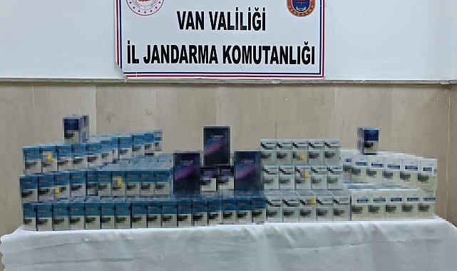 Jandarma Ekipleri Van'da gümrük kaçağı malzemeler ele geçirildi