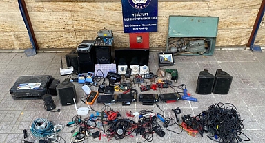 Kamera ile tespit edilen hırsızlar yakayı ele verdi