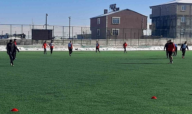 Kars 36 Spor hazırlıklarını sürdürüyor