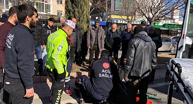 Karşıya geçmek isteyen yaşlı adama otomobil çarptı