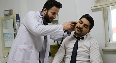 KBB Uzmanı Operatör Dr. Ramazan Akın Lokman Hekim Hayat Hastanesinde hizmete başladı